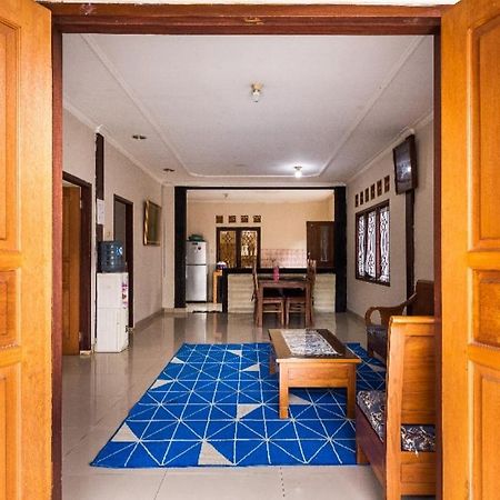 Villa Anjung Balak Cisarua Eksteriør billede